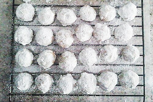 Mexican Wedding Cakes