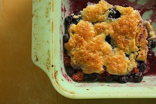 Sour Cream Cake Topping
