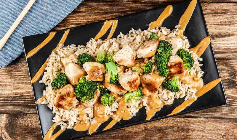 Chicken and Garlic Peanut Sauce