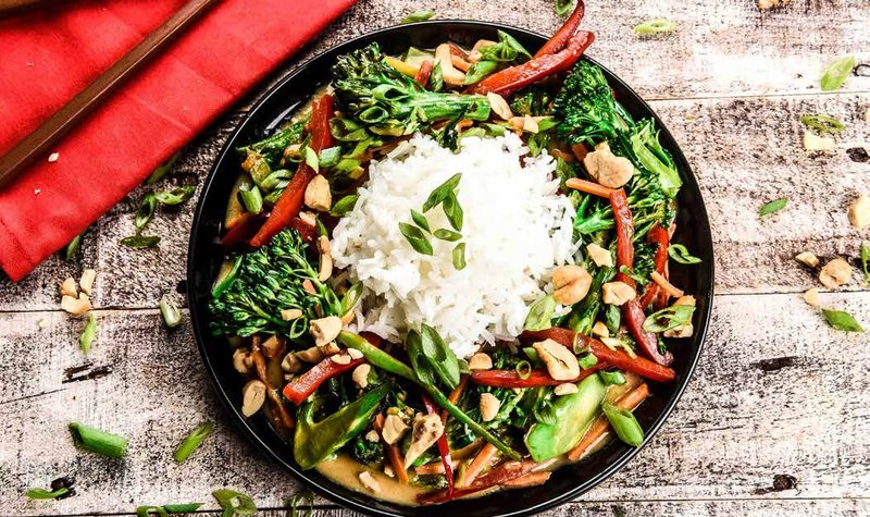 Thai Coconut Yellow Curry Rice Bowl